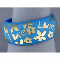Bracelet – 12 PCS Acrylic Bangle w/ Loves & Flowers Bracelets - Blue - BR-OB00182BLU